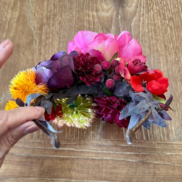 Big & bold handmade silk flower crown / headband - Picture 4 of 8